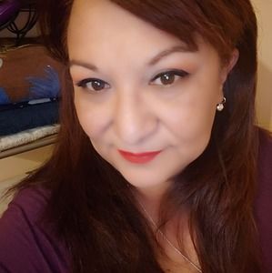 Meet your Posher, Celina